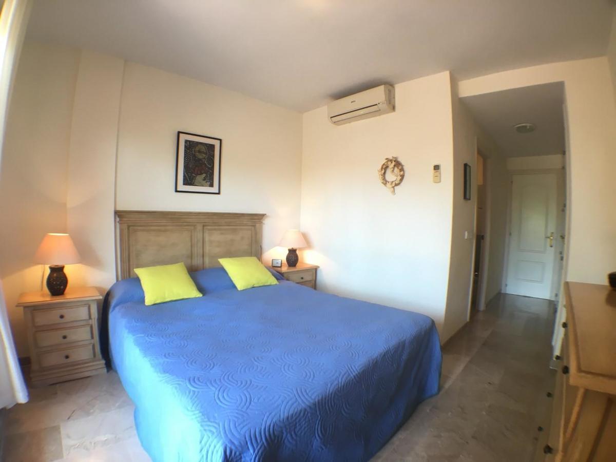 2236-Lovely Groundfloor With Pool View Casares Ngoại thất bức ảnh